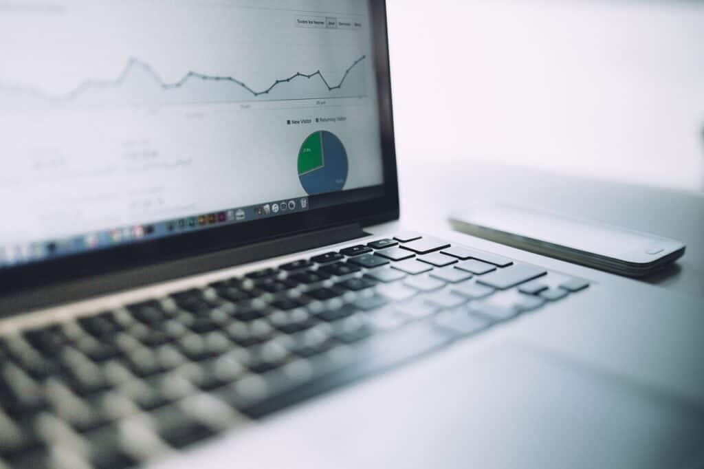 analyzing webinar metrics